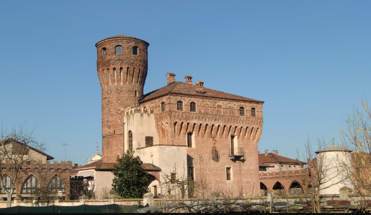 Castello di Cinzano, Italy